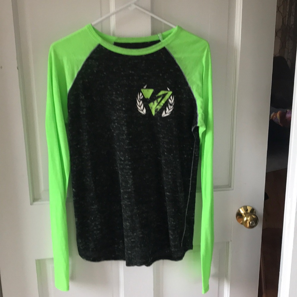 Super cute Society long sleeve tee from Buckle.